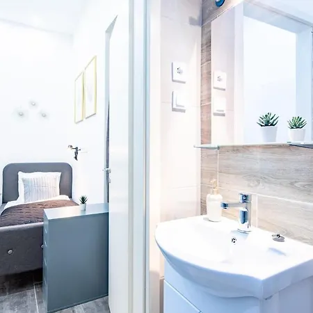 Apartment Super For Solo Traveller - Aircon *
