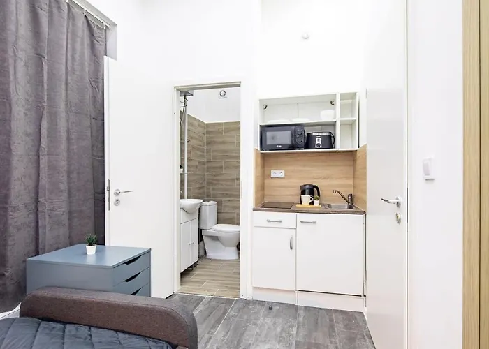 Super For Solo Traveller - Aircon Apartmán *