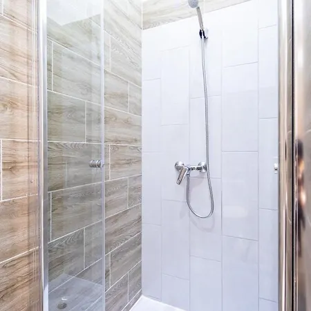Super For Solo Traveller - Aircon Apartamento